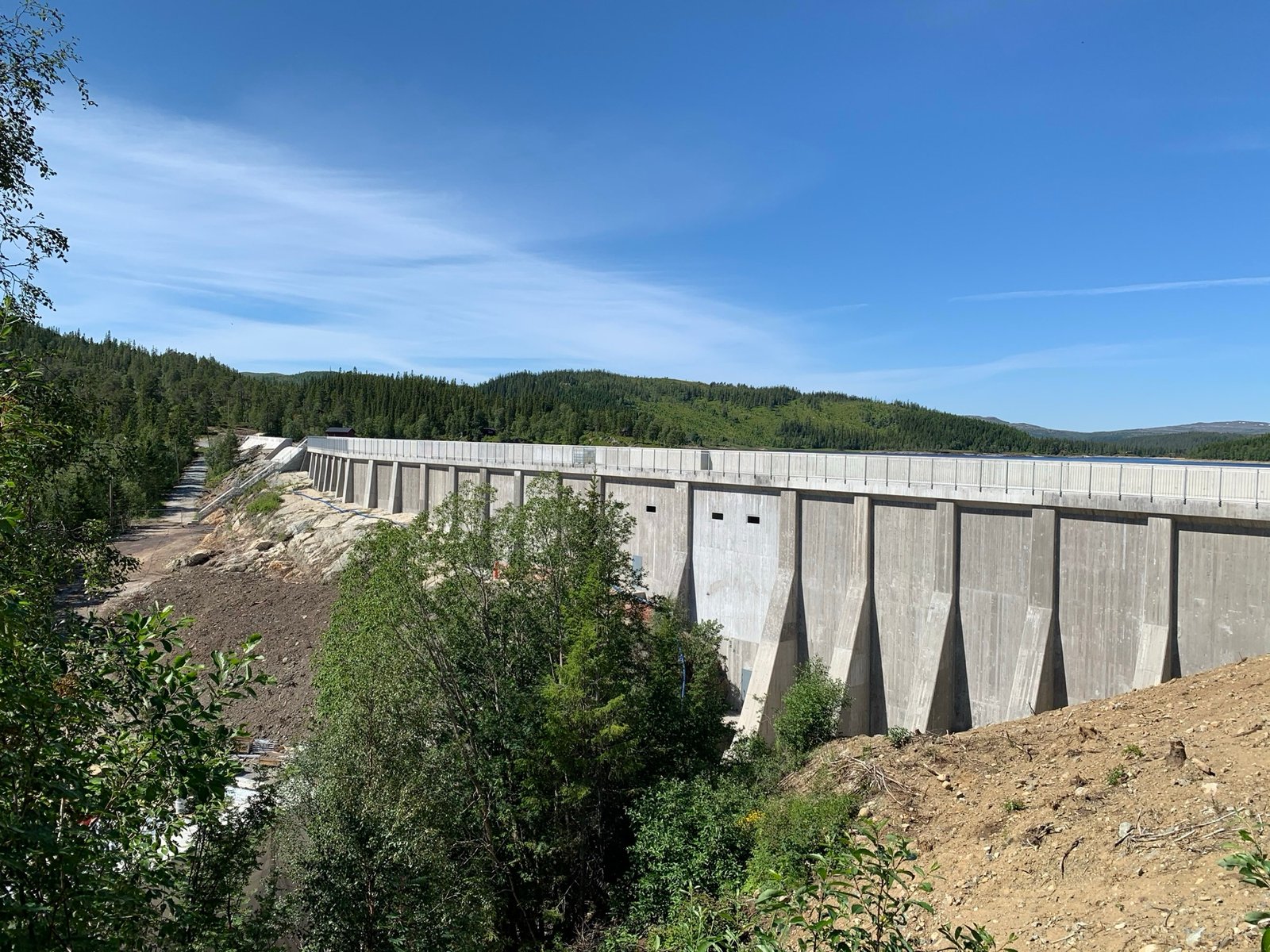 Damkonstruksjon i fjellet